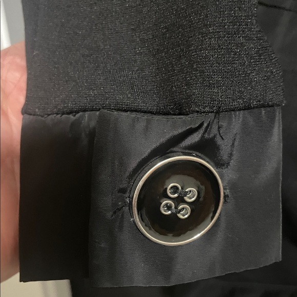 Elena Wang Black Ruffled Satin-Trim Blazer - Picture 4 of 8